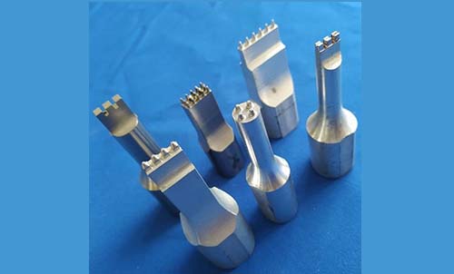 �����c(di��n)���C(j��)���^�����̺��^